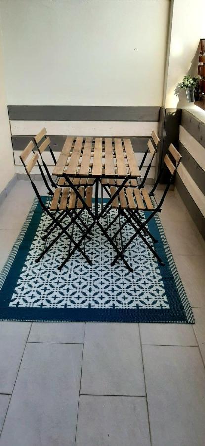 Appartement Avec Terrasse 土伦 外观 照片